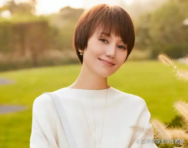 从出道一直很美没有黑料的明星,_娱乐圈最清新女明星排名_中国最干净的女明星
