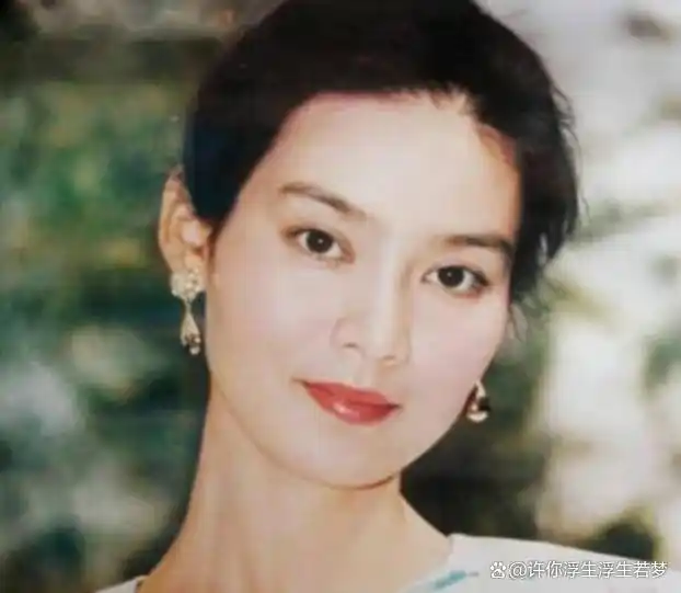 中国最干净的女明星_从出道一直很美没有黑料的明星,_娱乐圈最清新女明星排名